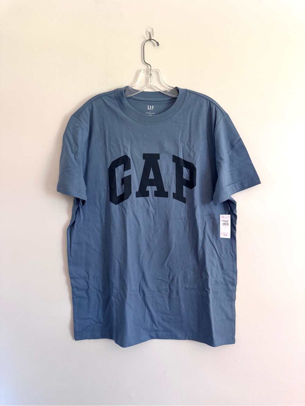 NWT GAP Everyday Soft 2026 Men's Blue Logo Crewneck T-Shirt L